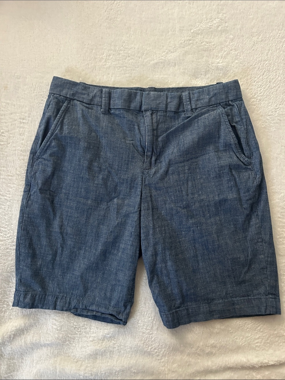 GAP Women's Denim-Style Chambray Shorts - Blue